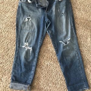 Rock and Republic Capris with Holes